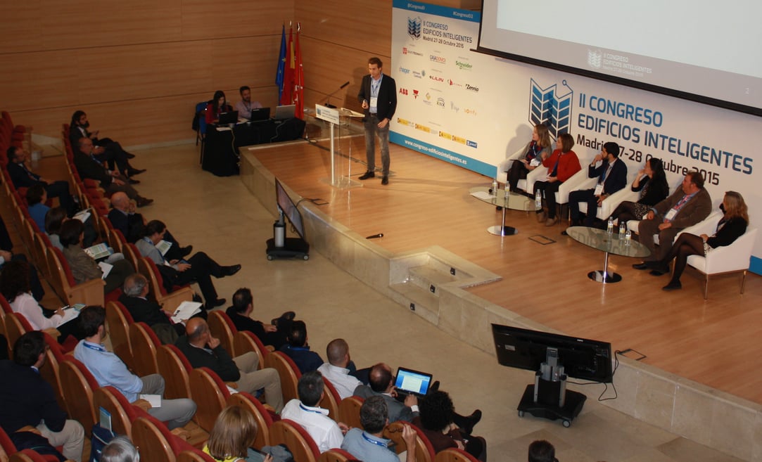 20151029-NP-GTR-2-Congreso-Edificios-Inteligentes-Resultados-Foto-Auditorio-2