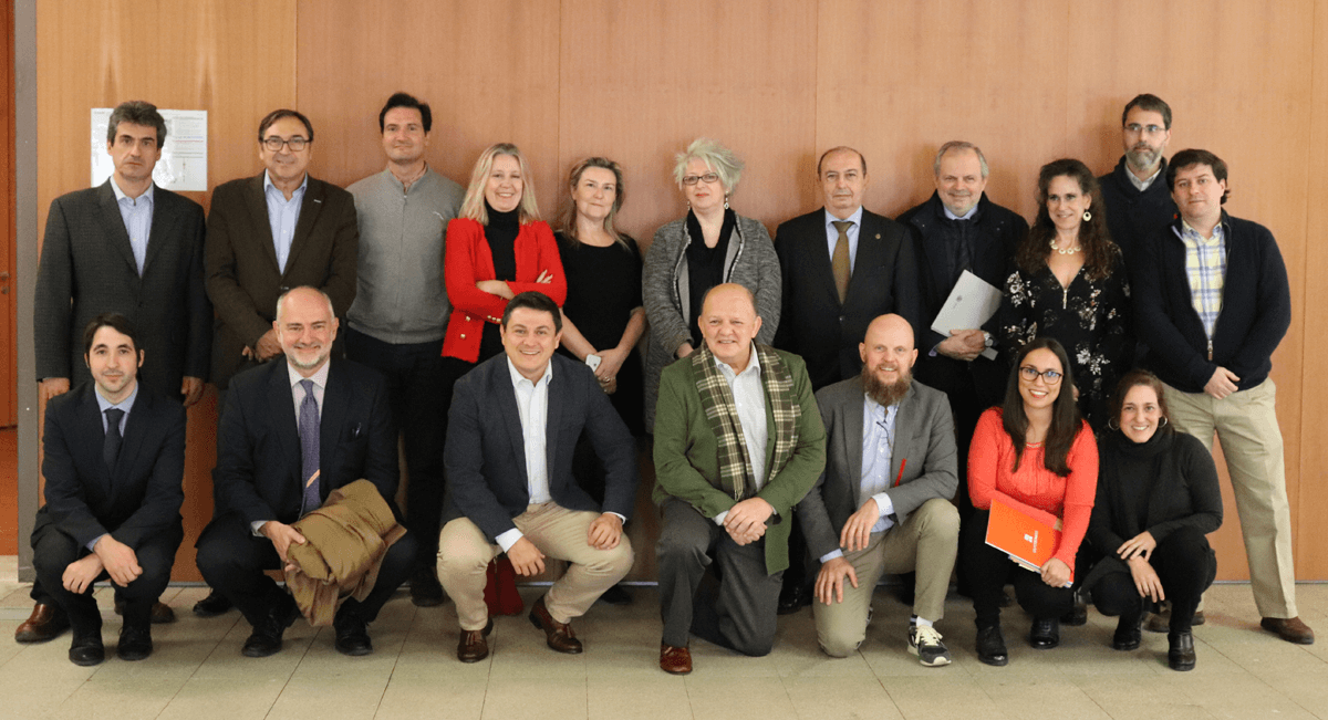 Foto de familia del Primer Comité Técnico del V Congreso Edificios Inteligentes